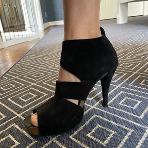 Pedro Garcia black suede sandals